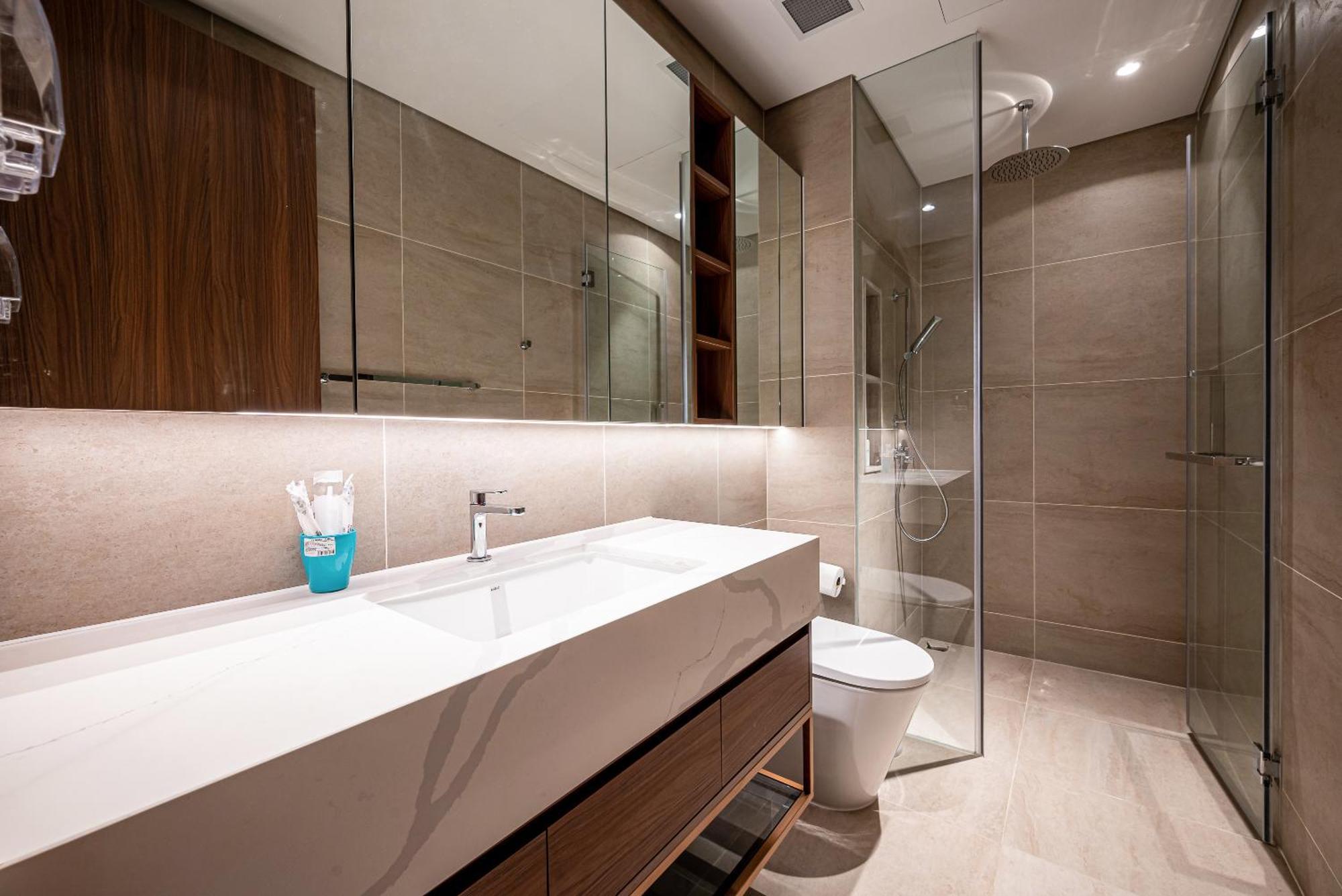 Saigon The Metropole - Residences Complex - By Svillage 