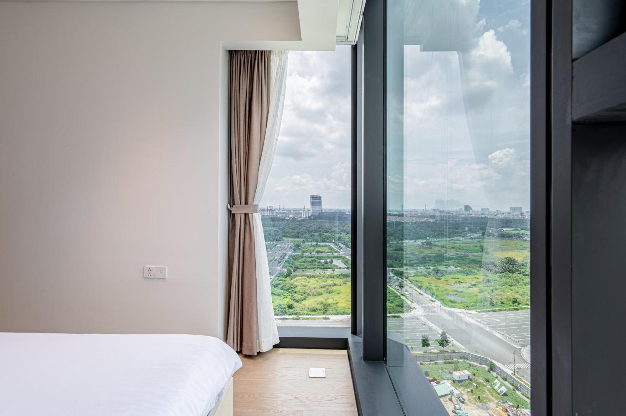 Apartment Saigon The Metropole - Residences Complex - By Svillage 