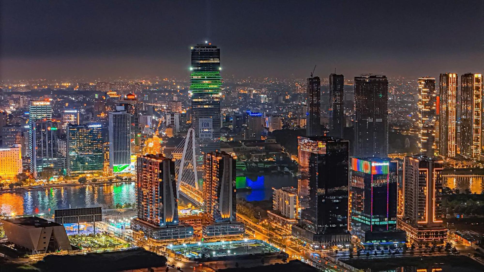 Apartment Saigon The Metropole - Residences Complex - By Svillage 