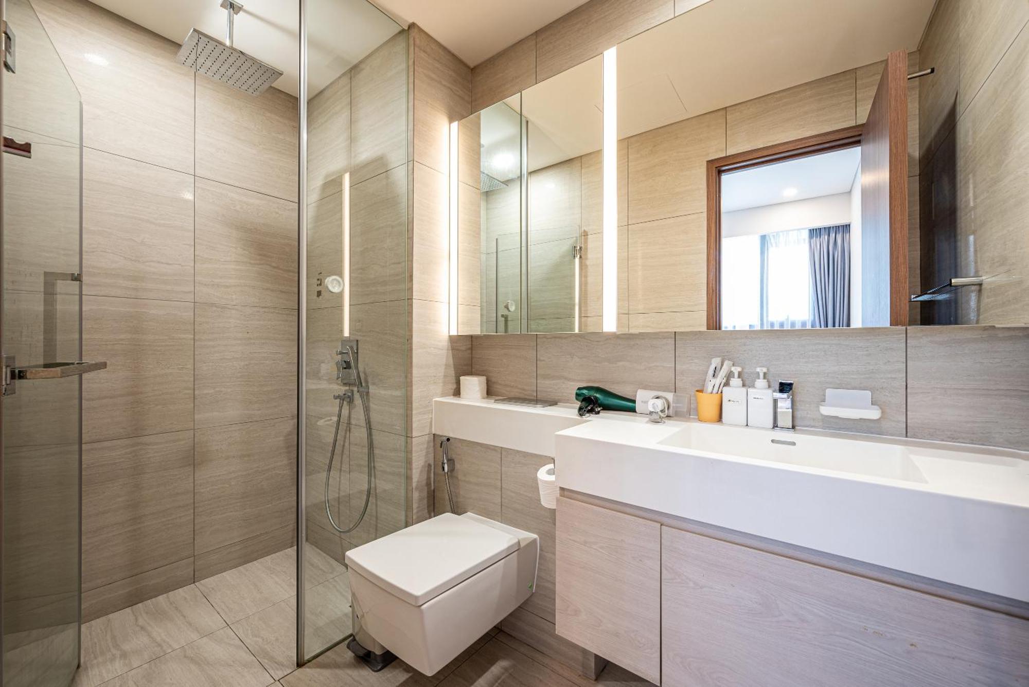 Apartment Saigon The Metropole - Residences Complex - By Svillage 
